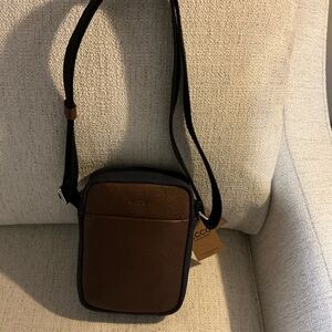 Ecco Mahogany Navy Crossbody Bag